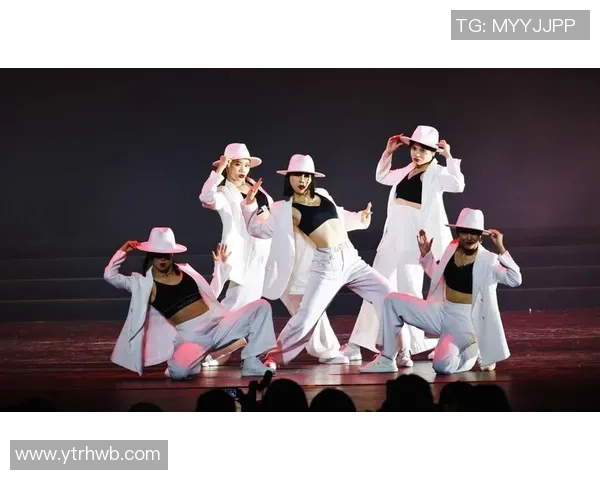 深圳街舞队的盯防体系与战术解析：街舞竞技中的团队协作与策略运用